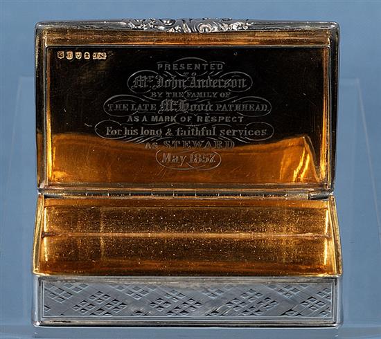 A William IV Scottish silver snuff box, by James Naismith, Length 78mm Weight: 3.5oz/111grms.